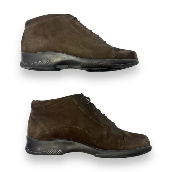 Munro Women's Comb Last Lace Up Suede Walking Ankle Bootie 6 N Brown Nubuck - Picture 2 of 11